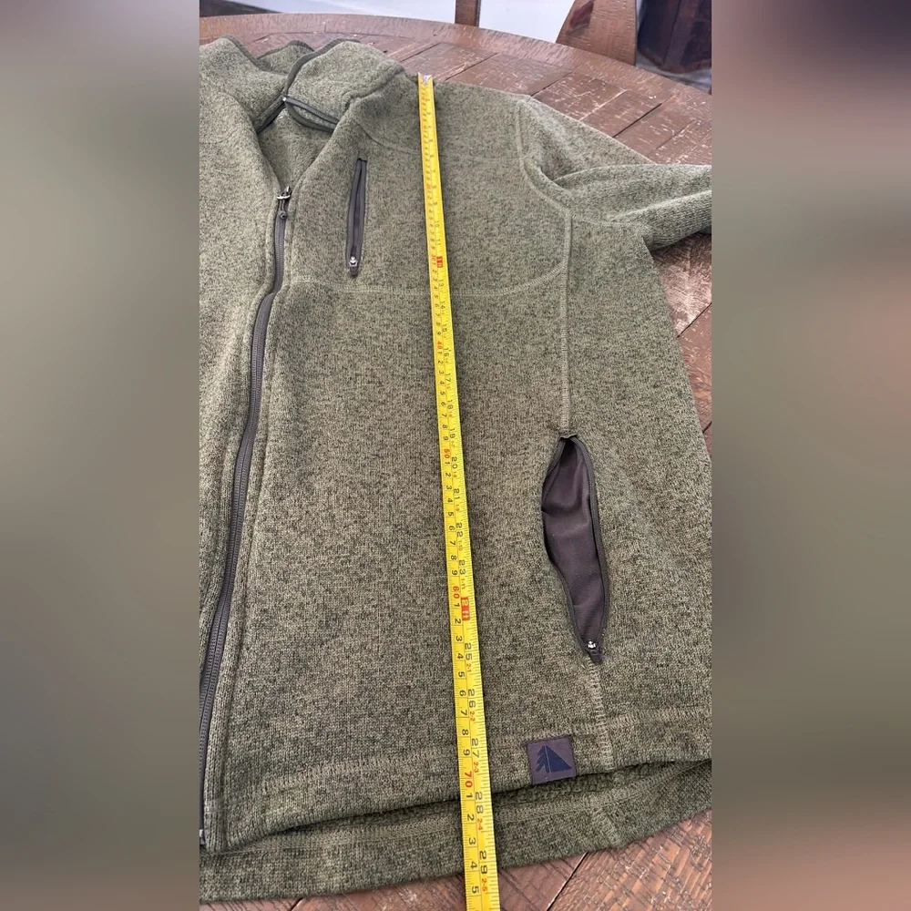 L.L. Bean Olive Green Zip-Up Fleece Jacket With Button Up Shirt Preppy Cabincore
